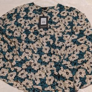 NWT floral blouse